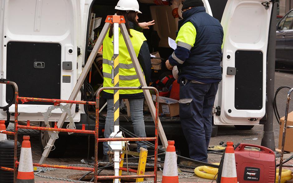 comment déboucher un évier Paris